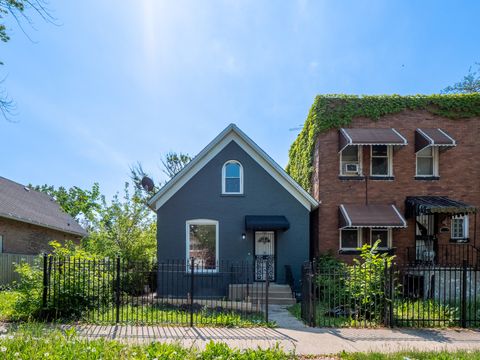 432 N Lawndale Avenue Chicago IL 60624