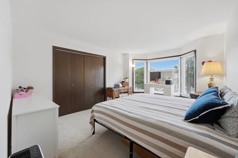 Tiny photo for 2500 Windsor Mall #2D, Park Ridge, IL 60068 (MLS # 12745385)