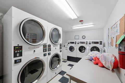 Tiny photo for 2500 Windsor Mall #2D, Park Ridge, IL 60068 (MLS # 12745385)