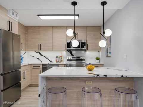 Tiny photo for 3550 N Lake Shore Drive #806, Chicago, IL 60657 (MLS # 12625089)