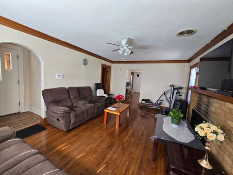 Tiny photo for 616 W Keith Avenue, Waukegan, IL 60085 (MLS # 12492285)