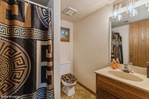 Tiny photo for 4515 Lincoln Boulevard, Richton Park, IL 60471 (MLS # 12429983)