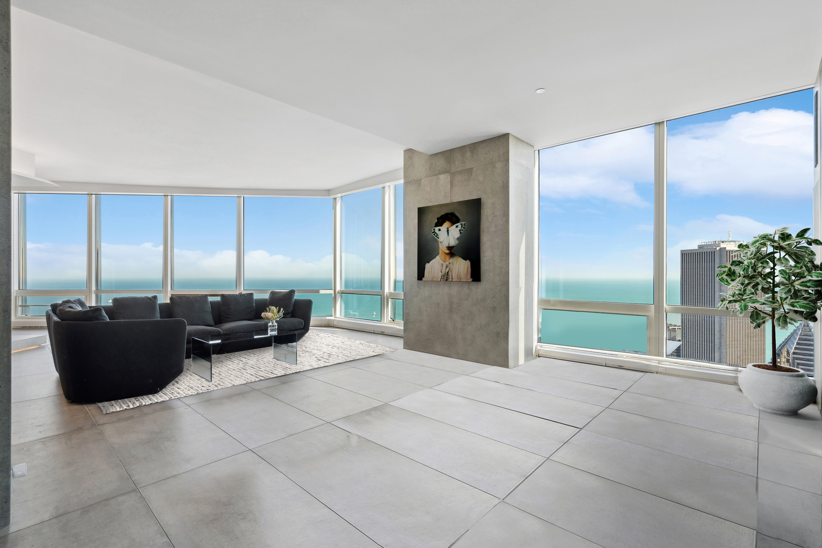 401 N Wabash Avenue 84F