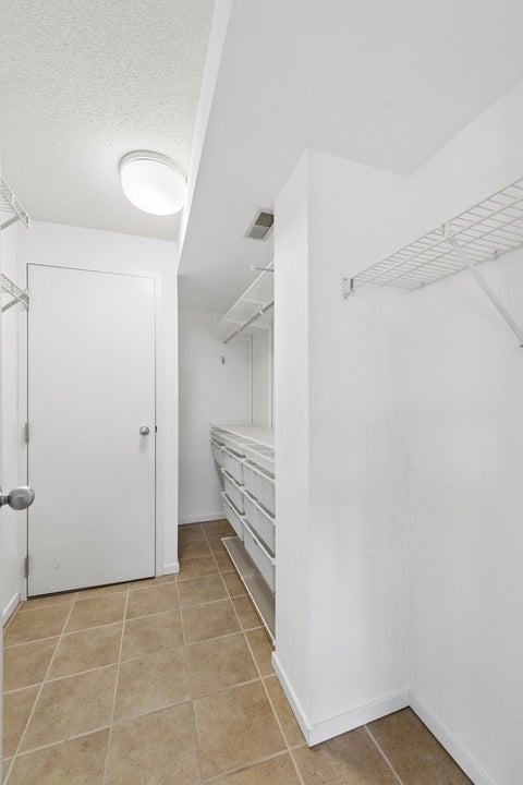 Tiny photo for 2525 Wellington Court #302, Evanston, IL 60201 (MLS # 12775704)