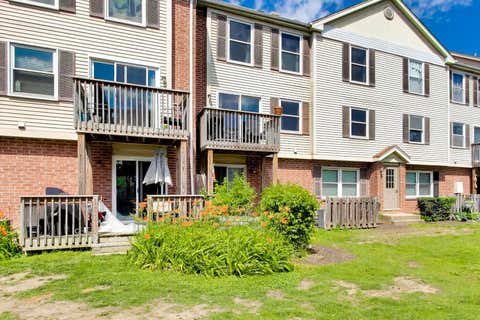 Tiny photo for 5602 Tinder Drive #6, Rolling Meadows, IL 60008 (MLS # 12719698)