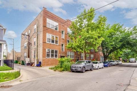 Tiny photo for 4348 N Sacramento Avenue #3, Chicago, IL 60618 (MLS # 12726600)