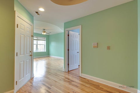 Tiny photo for 4348 N Sacramento Avenue #3, Chicago, IL 60618 (MLS # 12726600)
