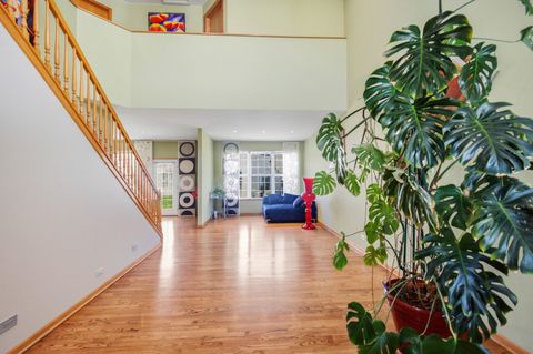 Tiny photo for 541 Shakespeare Drive, Grayslake, IL 60030 (MLS # 12620991)