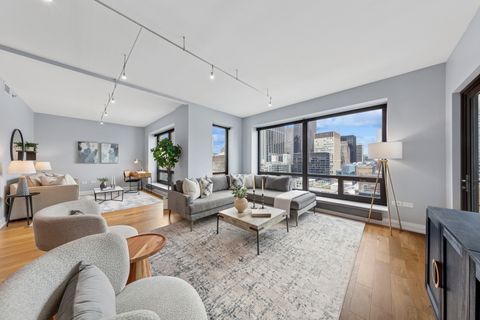 Tiny photo for 130 N Garland Court #2612, Chicago, IL 60602 (MLS # 12500663)