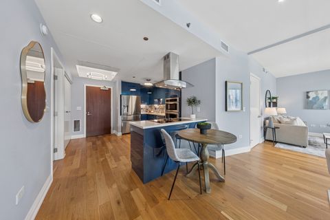 Tiny photo for 130 N Garland Court #2612, Chicago, IL 60602 (MLS # 12500663)