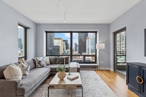 Tiny photo for 130 N Garland Court #2612, Chicago, IL 60602 (MLS # 12500663)