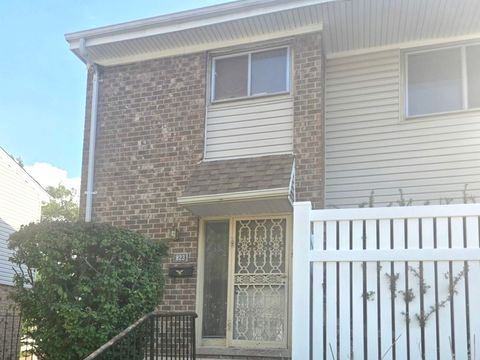 Tiny photo for 823 White Oak Lane, University Park, IL 60484 (MLS # 12491727)