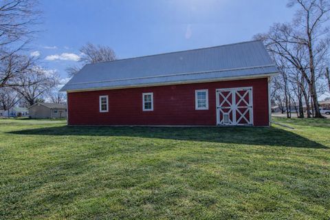 Tiny photo for 206 N Linn Street, Princeton, IL 61356 (MLS # 12561296)