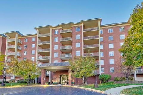 Tiny photo for 8300 Callie Avenue #310, Morton Grove, IL 60053 (MLS # 12534661)