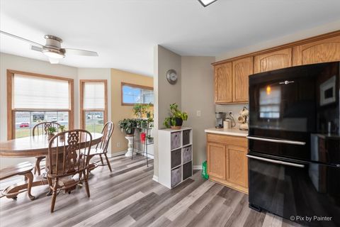 Tiny photo for 163 McLaren Drive N #163, Sycamore, IL 60178 (MLS # 12591445)