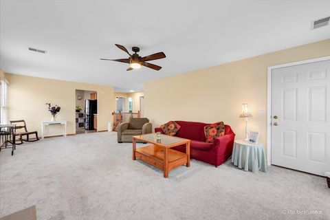 Tiny photo for 163 McLaren Drive N #163, Sycamore, IL 60178 (MLS # 12591445)