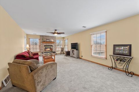 Tiny photo for 163 McLaren Drive N #163, Sycamore, IL 60178 (MLS # 12591445)