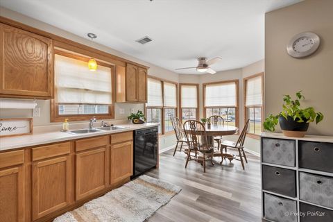 Tiny photo for 163 McLaren Drive N #163, Sycamore, IL 60178 (MLS # 12591445)