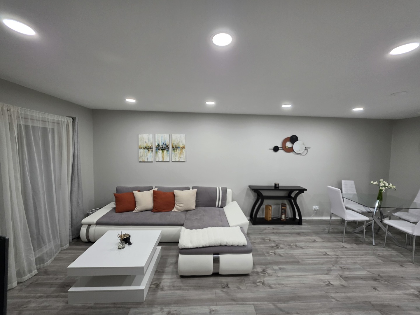 1930 Kenilworth Circle E