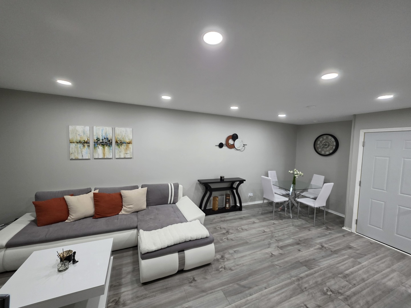 1930 Kenilworth Circle E