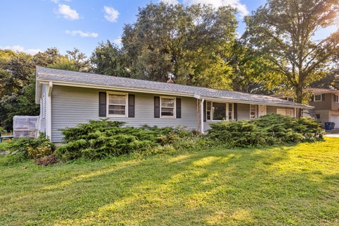 Tiny photo for 38W135 Mcdonald Road, Elgin, IL 60124 (MLS # 12742083)