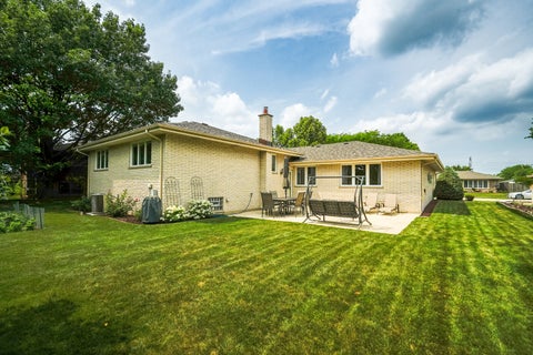 Tiny photo for 7453 Cashew Drive, Orland Park, IL 60462 (MLS # 12718199)