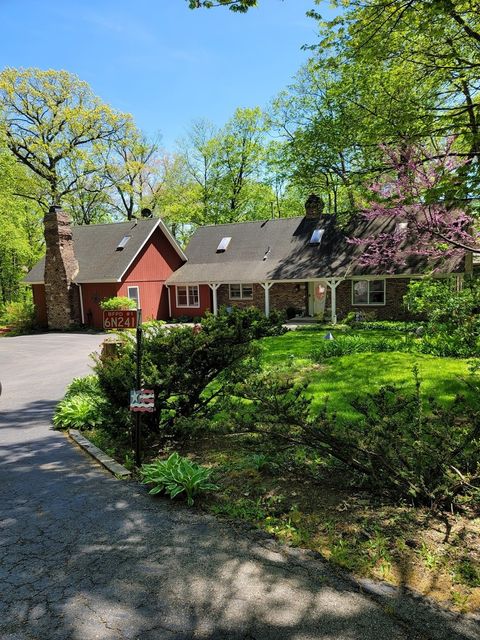 6N241 Roselle Road Roselle IL 60172