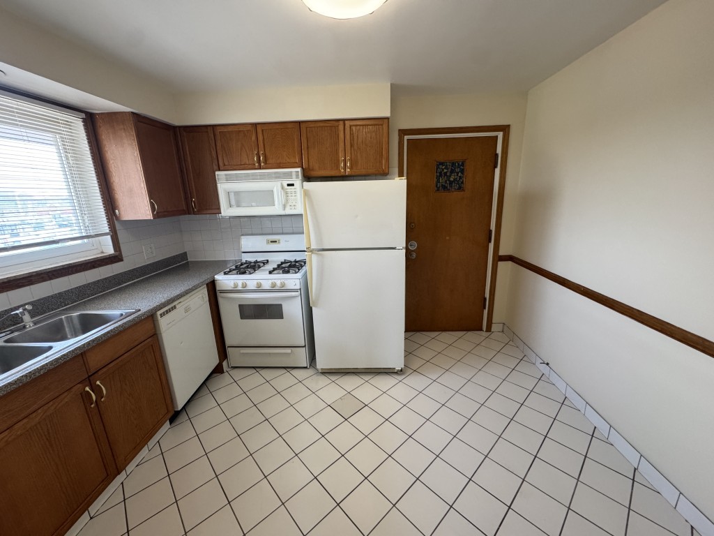 1535 Bonnie Brae Place 11