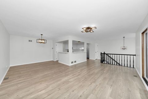 Tiny photo for 17925 Arkansas Court, Orland Park, IL 60467 (MLS # 12592729)