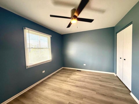 Tiny photo for 931 Miller Place, Phoenix, IL 60426 (MLS # 12757483)
