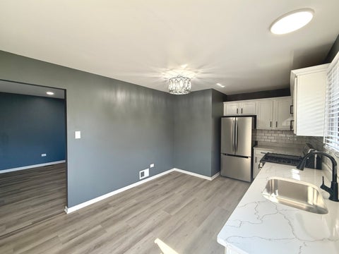 Tiny photo for 931 Miller Place, Phoenix, IL 60426 (MLS # 12757483)