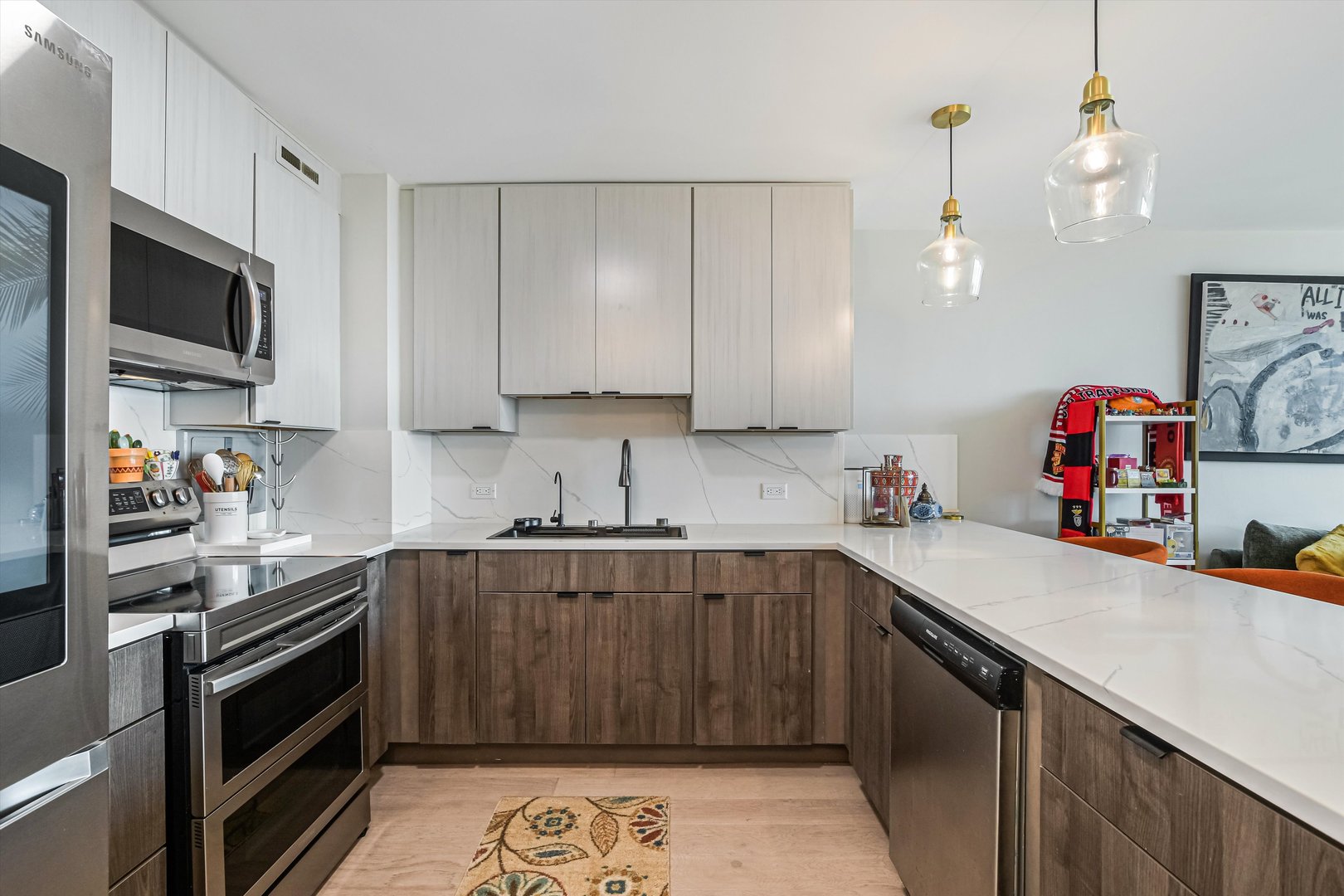 3600 N Lake Shore Drive 2320