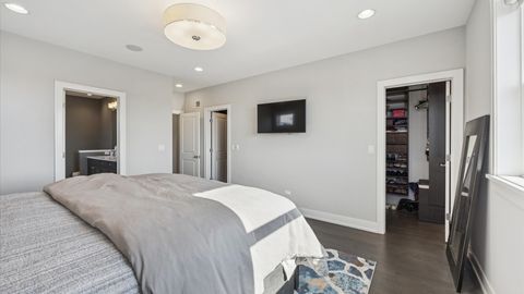 Tiny photo for 2341 W Roscoe Street #3W, Chicago, IL 60618 (MLS # 12589163)