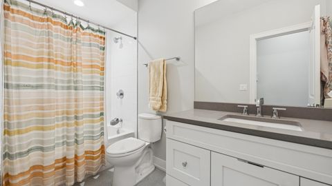Tiny photo for 2341 W Roscoe Street #3W, Chicago, IL 60618 (MLS # 12589163)