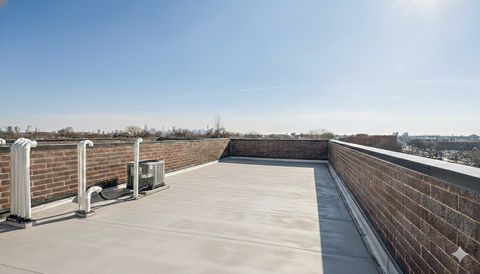 Tiny photo for 2341 W Roscoe Street #3W, Chicago, IL 60618 (MLS # 12589163)