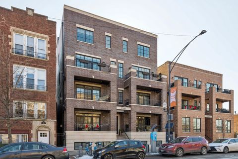 2341 W Roscoe Street 3W Chicago IL 60618