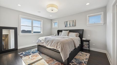 Tiny photo for 2341 W Roscoe Street #3W, Chicago, IL 60618 (MLS # 12589163)