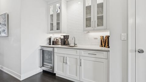 Tiny photo for 2341 W Roscoe Street #3W, Chicago, IL 60618 (MLS # 12589163)