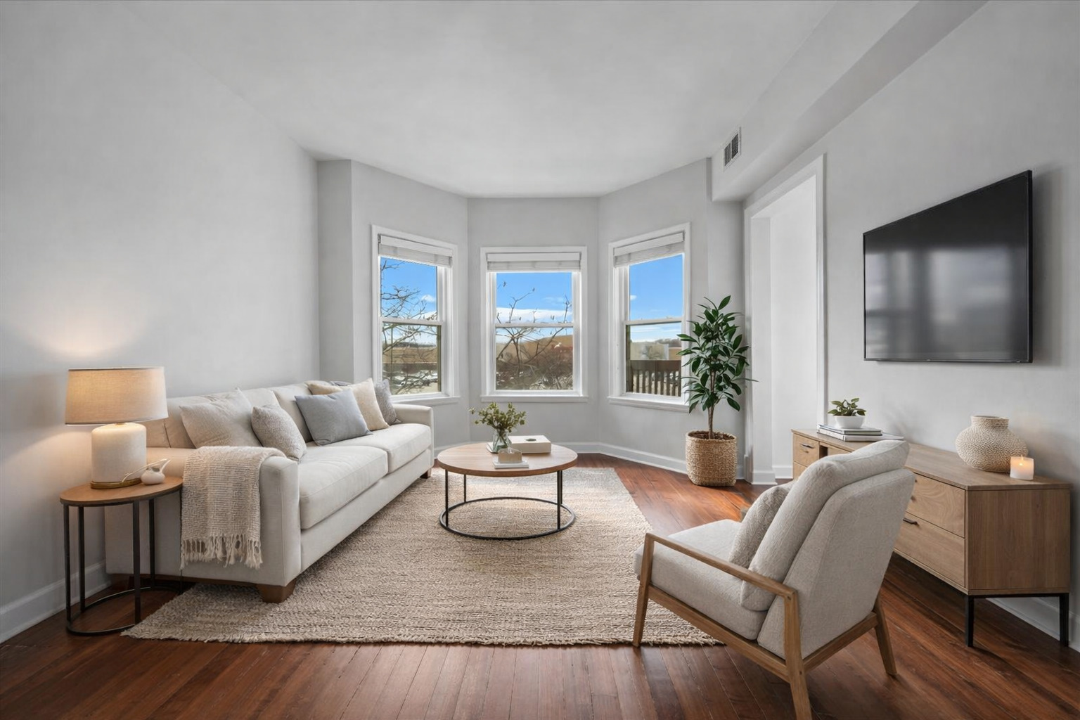 2939 N Ashland Avenue 2