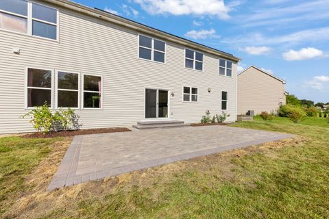 Tiny photo for 5 Player Court, Bolingbrook, IL 60490 (MLS # 12470159)