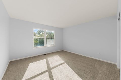 Tiny photo for 5 Player Court, Bolingbrook, IL 60490 (MLS # 12470159)