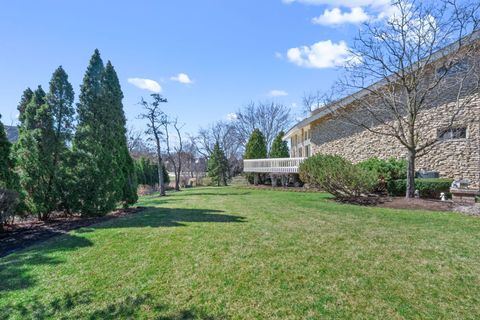 Tiny photo for 1916 Midwest Club Parkway, Oak Brook, IL 60523 (MLS # 12599067)