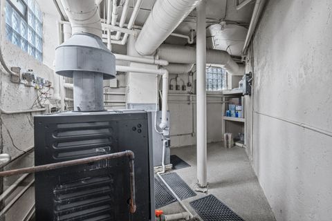 Tiny photo for 1916 Midwest Club Parkway, Oak Brook, IL 60523 (MLS # 12599067)