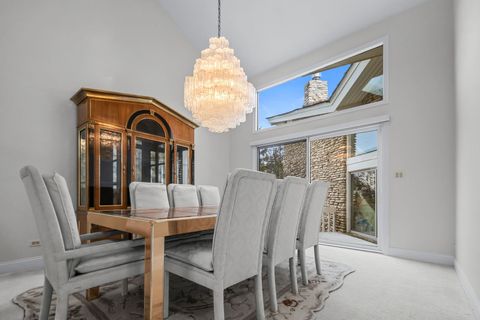 Tiny photo for 1916 Midwest Club Parkway, Oak Brook, IL 60523 (MLS # 12599067)