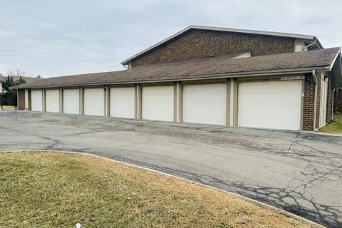 Tiny photo for 803 Brook Drive #5, Streamwood, IL 60107 (MLS # 12566051)