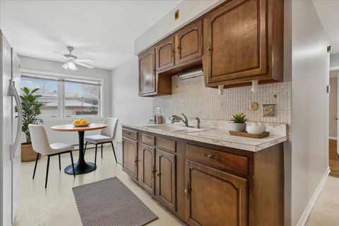 Tiny photo for 7801 Niles Center Road #102, Skokie, IL 60077 (MLS # 12515203)
