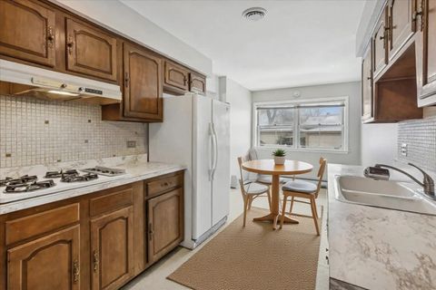 Tiny photo for 7801 Niles Center Road #102, Skokie, IL 60077 (MLS # 12515203)