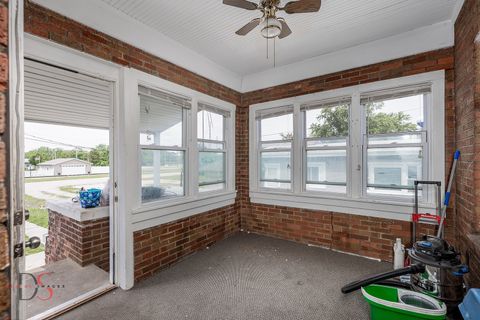 Tiny photo for 217 20th Avenue, Ottawa, IL 61350 (MLS # 12656712)