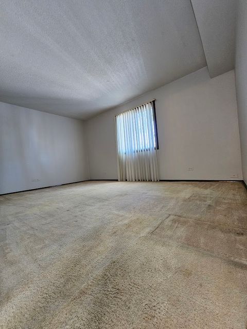 Tiny photo for 13913 James Drive #1017, Crestwood, IL 60418 (MLS # 12501221)