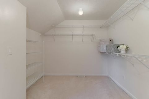 Tiny photo for 4 Cygnet Crossing, Bloomington, IL 61704 (MLS # 12487729)